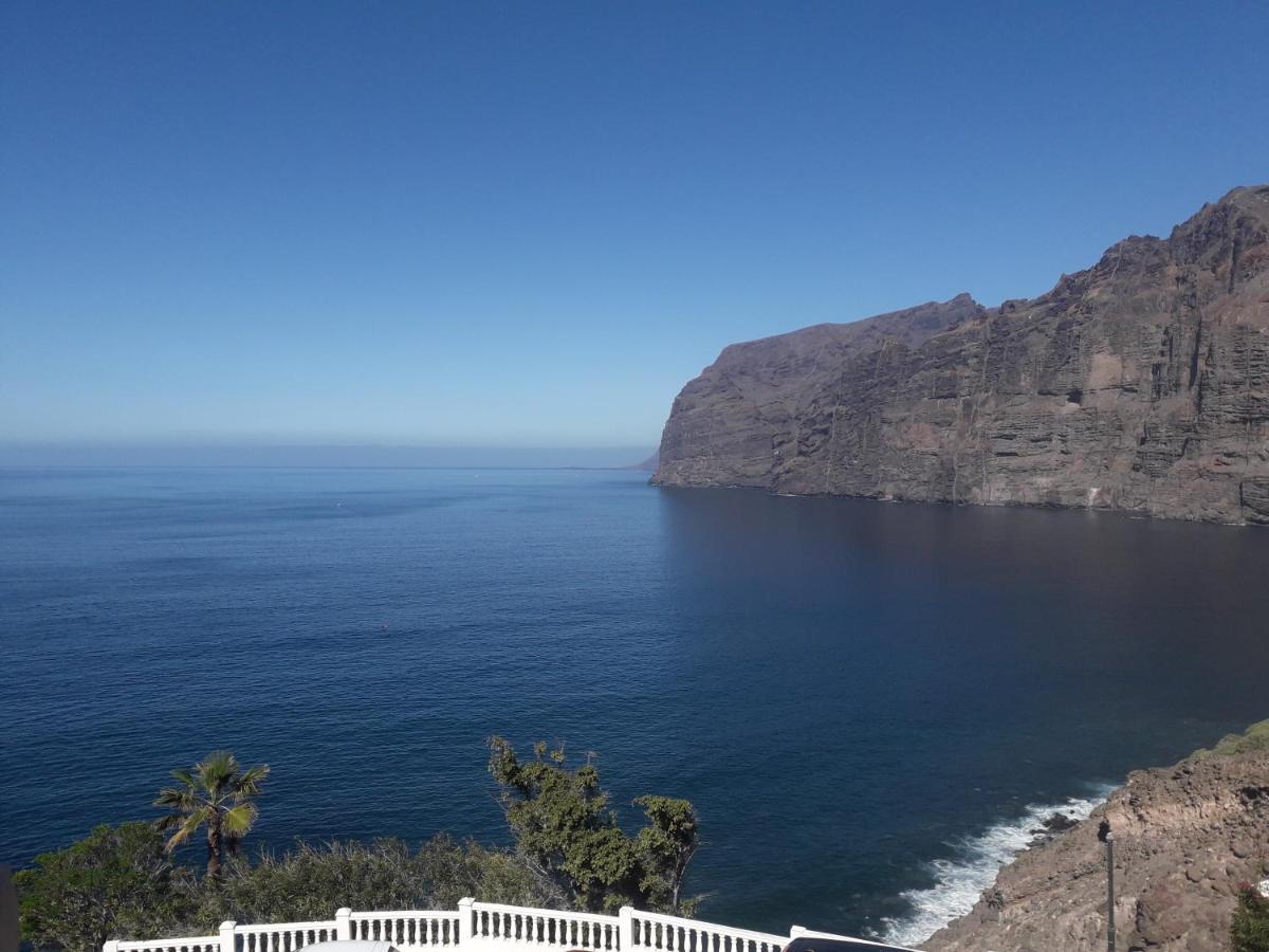 Los Gigantes In Front Of Sea Acantilado de los Gigantes Exteriér fotografie